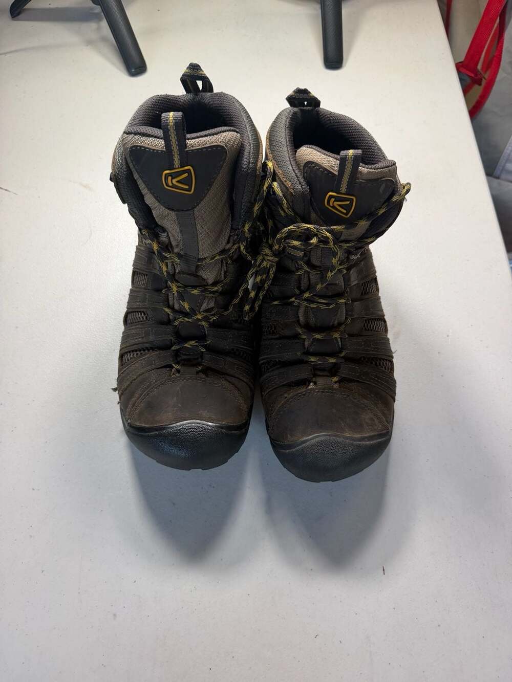 KEEN Targhee Mid Hiking Boots Size 11 Brown Waterproof Leather